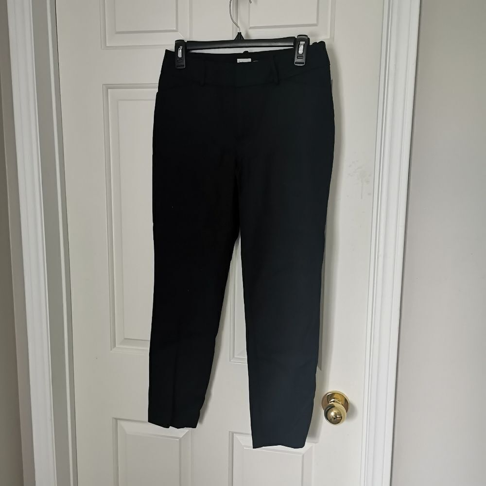 2/$40 A new day pants size 4